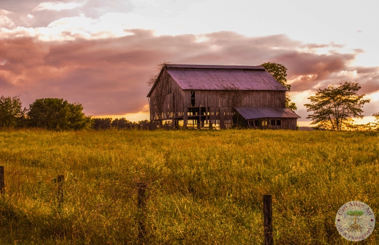 Old Kentucky Barn 